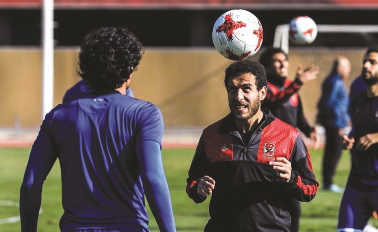 الخطيب يطلق العنان لإعادة هيكلة الكرة بالأهلي