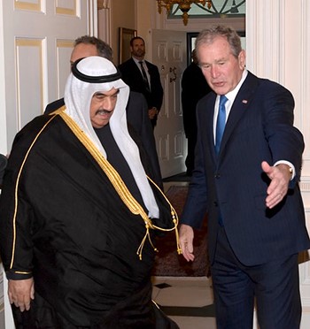 الأمير للرئيس الأميركي الأسبق جورج دبليو بوش: فقدنا صديقاً عزيزاً ونصيراً للحق والعدالة