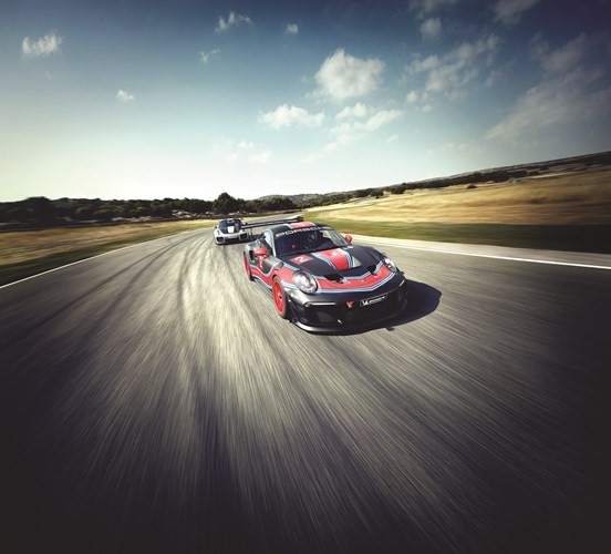بورشه911 GT2 RS Clubsport .. خاطفة الأنظار