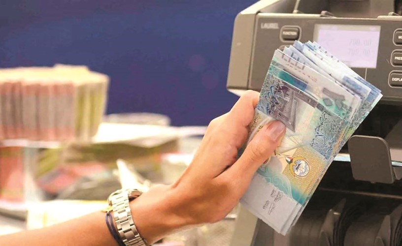 انخفاض متوقع لفائض الموازنة إلى 1.5 مليار دينار
