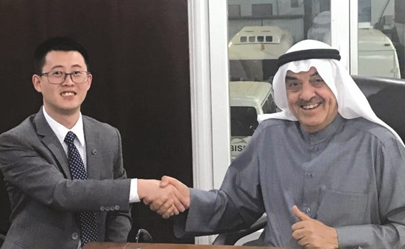 حمد عبد الرزاق الخالد ووين لي جيانج﻿