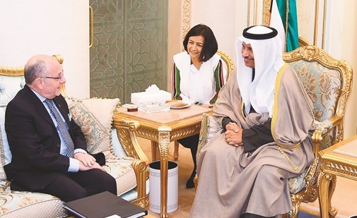 سمو رئيس الوزراء الشيخ جابرالمبارك مستقبلا وزير الخارجية والعبادة في الارجنتين خورخي فاوري﻿