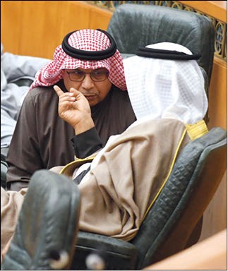 رئيس الوزراء في حوار مع الشيخ خالد الجراح
