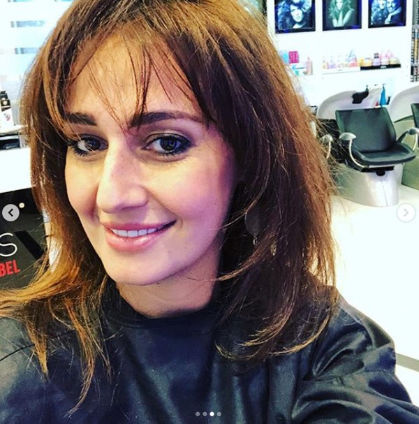 شاهد.. حلا شيحة تفاجئ جمهورها بصور أخرى جديدة