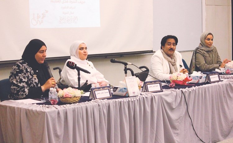 المتحدثون في الندوة﻿