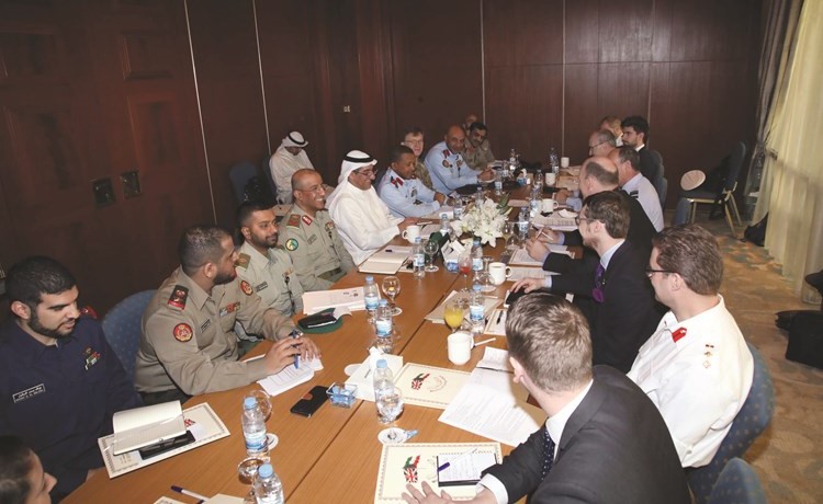 اجتماع اللجنة شهد مناقشة تعزيز التعاون العسكري 	(زين علام) ﻿