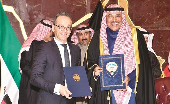 الشيخ صباح الخالد وهايكو ماس عقب توقيع إعلان النوايا المشترك بين الكويت وألمانيا        (قاسم باشا) ﻿