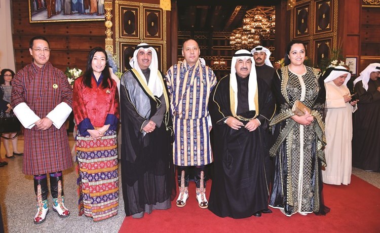 سمو الشيخ ناصر المحمد يقدم التهاني إلى سفير بوتان تسيرنج جيلتشن بنجور ﻿