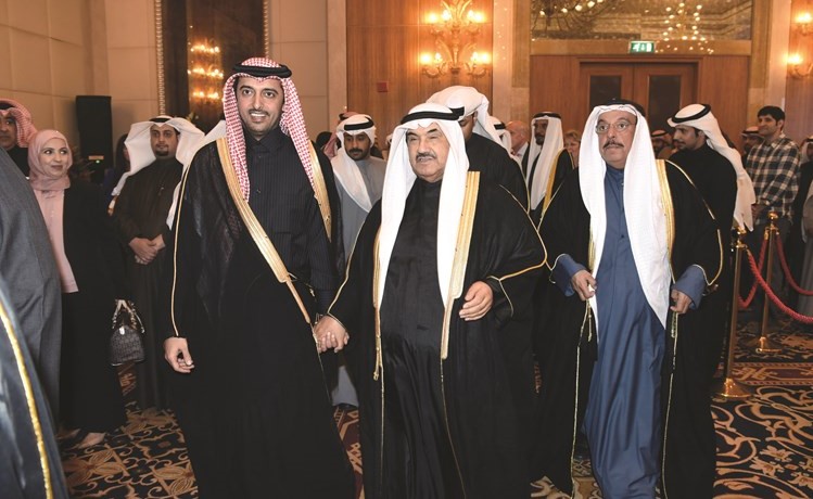 سمو الشيخ ناصر المحمد مباركا باليوم الوطني القطري ﻿