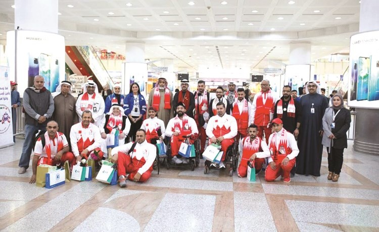 «KIB» يحتفل باليوم الوطني البحريني والقطري في مطار الكويت الدولي