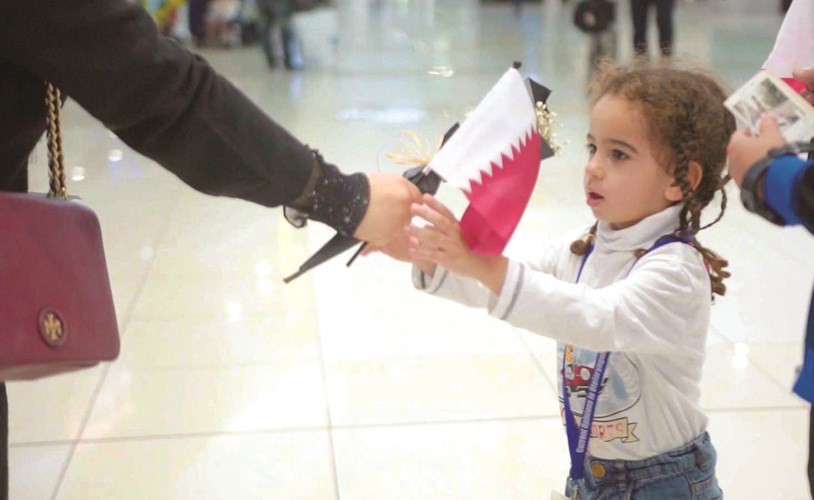 «KIB» يحتفل باليوم الوطني البحريني والقطري في مطار الكويت الدولي