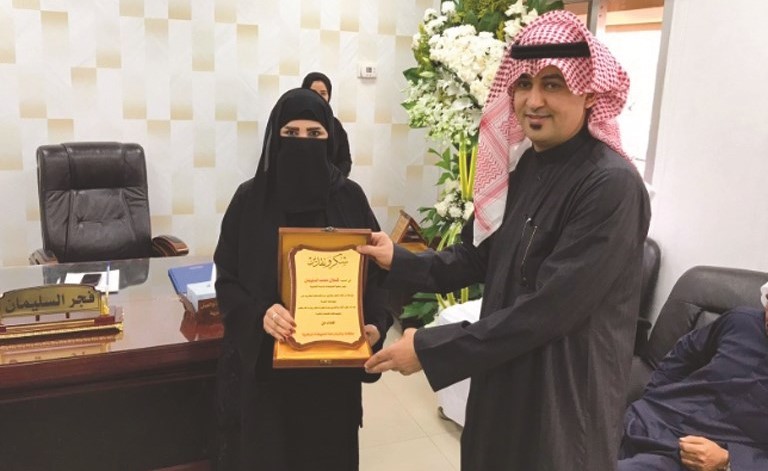 السليمان: 5 مناطق مستفيدة من خدمات وحدة الصليبخات الاجتماعية