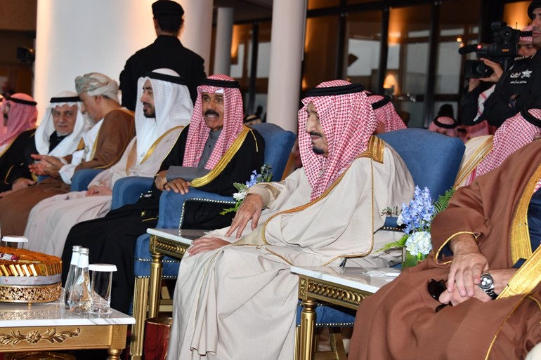 ممثل سمو الأمير يشهد حفل افتتاح فعاليات مهرجان الجنادرية