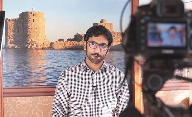 م. حسين الناصر في تطبيق عملي على مهارات التعامل مع وسائل الإعلام﻿