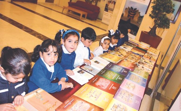 جانب من البراعم خلال احتفال مكتبة البابطين باليوم العالمي للغة العربية﻿