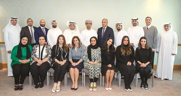 الموظفون المشاركون في ورش العمل﻿