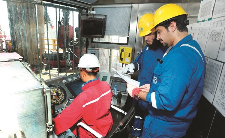 إلى خريجي «هندسة البترول» و«الكيميائية»: 750 وظيفة فقط تنتظركم في «النفط»