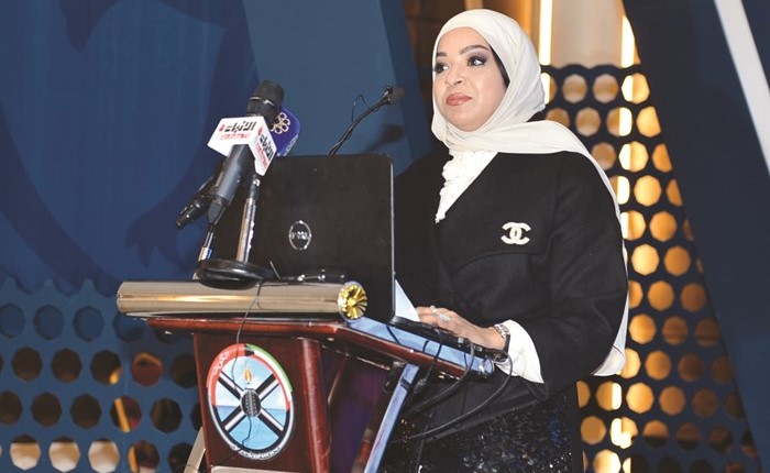 د.فاطمة النجار متحدثة﻿