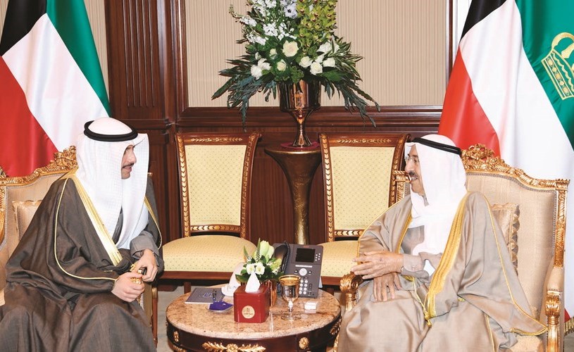صاحب السمو الأمير الشيخ صباح الأحمد خلال استقباله رئيس مجلس الأمة مرزوق الغانم	﻿