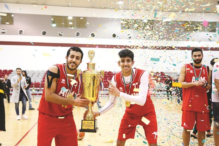 طلاب «AUM» أبطال دوري الجامعات الخاصة لكرة السلة في الكويت