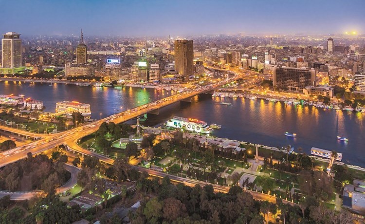 «الوطني» في تقريره: نمو الاقتصاد المصري سيبقى قوياً عند 5.2% في 2018/2019