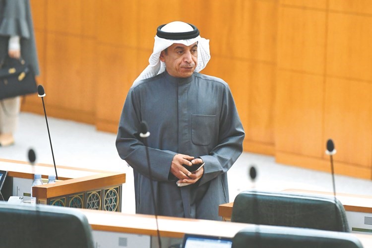 د.حامد العازمي﻿