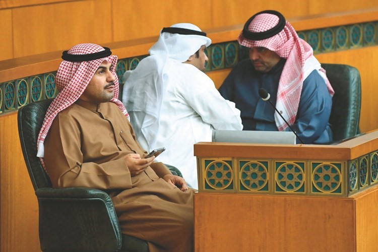 مبارك الحجرف والحميدي السبيعي وثامر السويط﻿