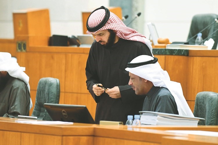 د.عادل الدمخي﻿