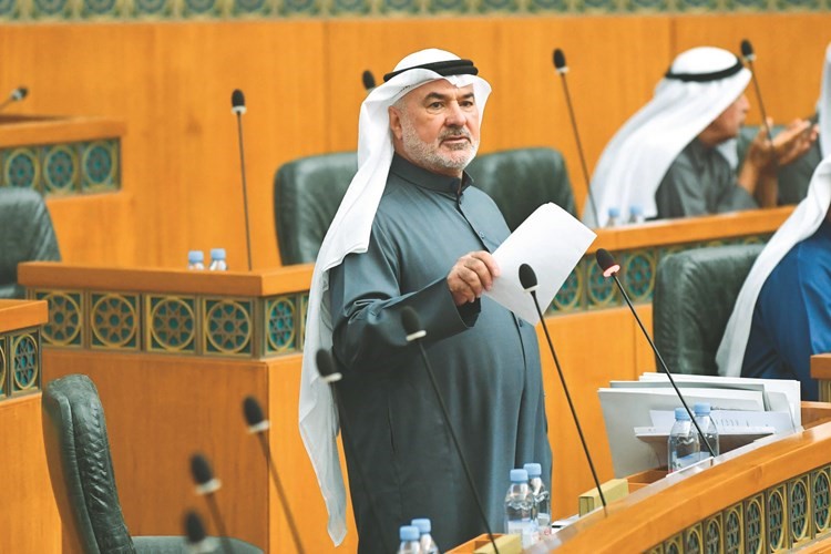 صالح عاشور﻿