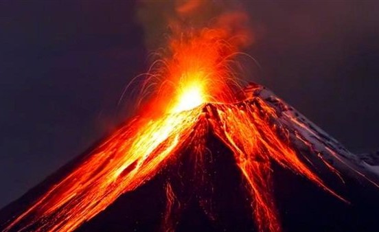 بالفيديو.. الدمار الذي خلفه زلزال صقلية الإيطالية