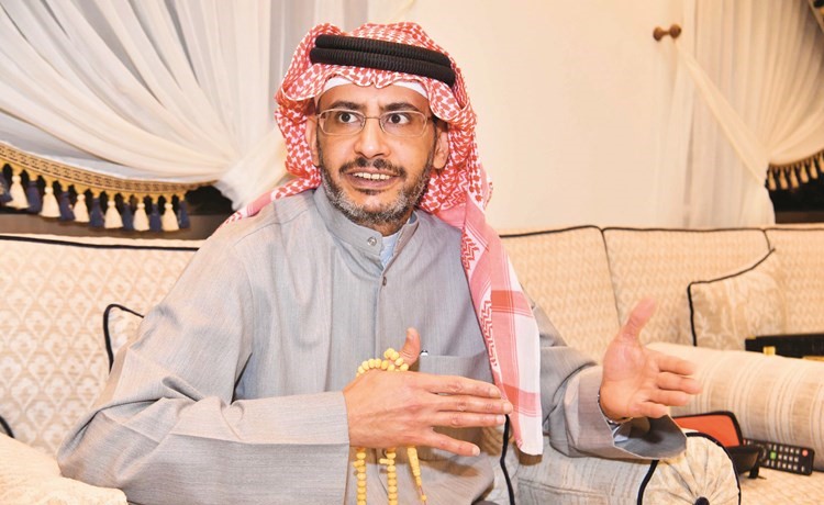 بالفيديو.. الشيخ عبدالله المالك لـ «الأنباء»: المسابيح أغلى من الذهب وأجمل من قلائد الياقوت والمرمر.. وخامات نفيسة وعزيزة من الكهرب يباع الغرام منها بـ 150 ديناراً