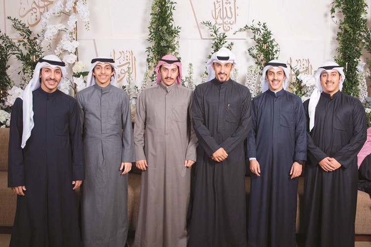 المعرس خالد الذكير مع أشقائه عبدالله ومحمد وعبدالرحمن وعبدالعزيز وعمر الذكير﻿