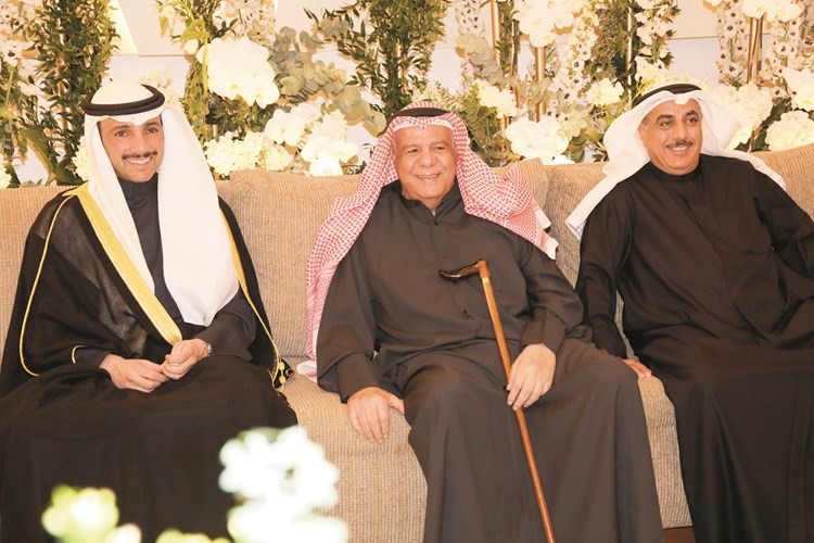 مرزوق الغانم مع بدر الذكير وسعود الذكير﻿