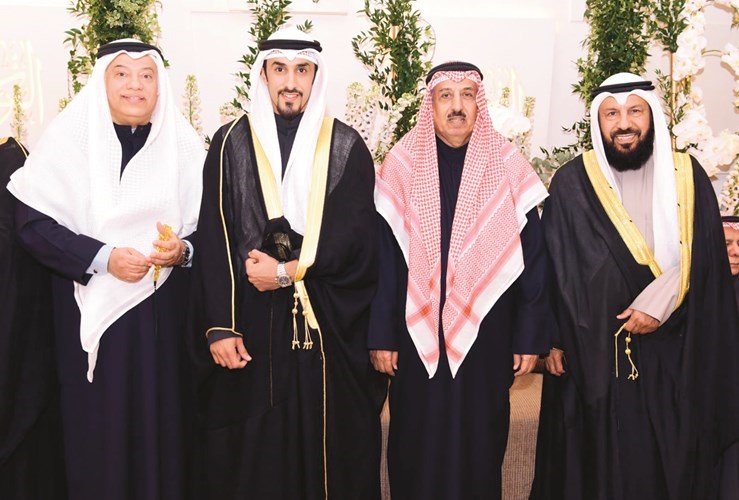 الشيخ داود الصباح وعبدالأمير بوحمد يباركان﻿