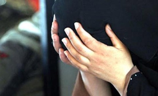 في تجربة صعبة.. سيدة سعودية تتسلم شهادة وفاة زوجها وشهادة ميلاد ابنتها في يوم واحد
