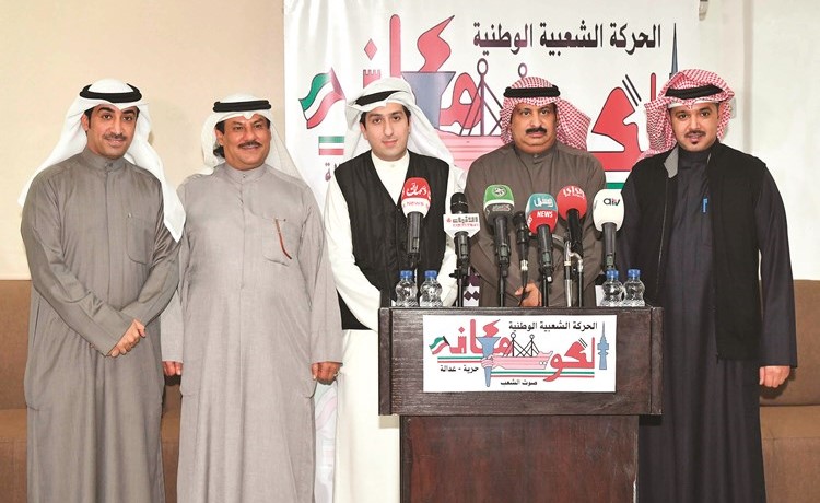 المتحدثون خلال الندوة- (قاسم باشا)﻿