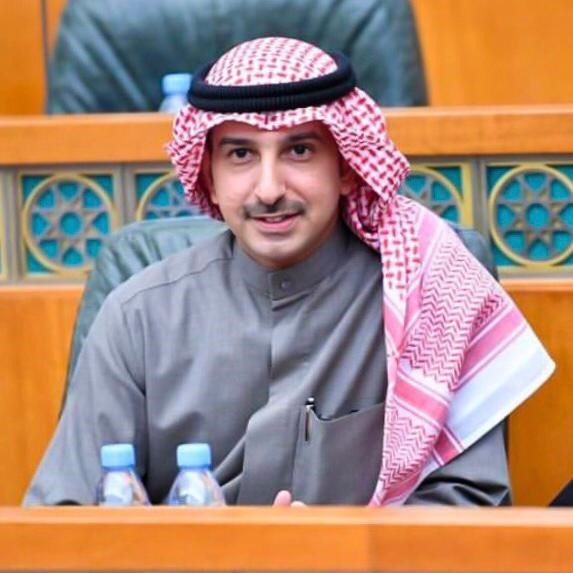 البابطين يقترح عدم جواز تصويت الوزراء في مسائل السؤال والاستجواب