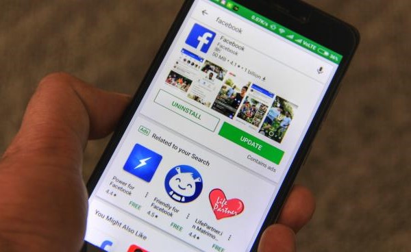 4 تطبيقات من الأفضل حذفها في 2019... بينها "فيسبوك" و"سناب شات"