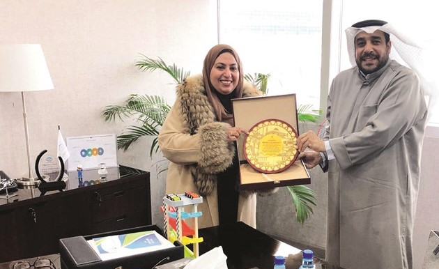م.أسامة الدعيج مكرما م.إقبال الطيار﻿