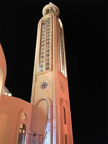 السيسي يفتتح مسجد «الفتاح العليم» وكاتدرائية «ميلاد المسيح»
