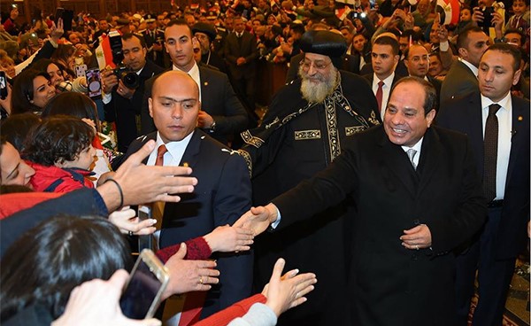 السيسي يفتتح مسجد «الفتاح العليم» وكاتدرائية «ميلاد المسيح»