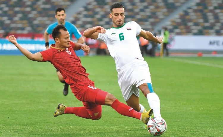 عدنان يهدي العراق فوزاً قاتلاً