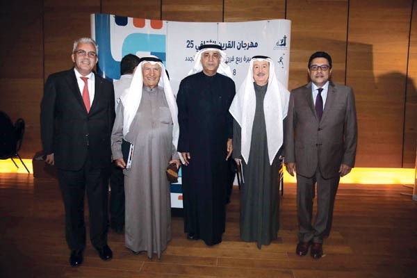 السفير المصري طارق القوني وعبدالوهاب الهارون وم.علي اليوحة