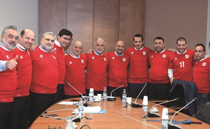 نواب في لجنة الشباب والرياضة يدعمون المنتخب اللبناني﻿