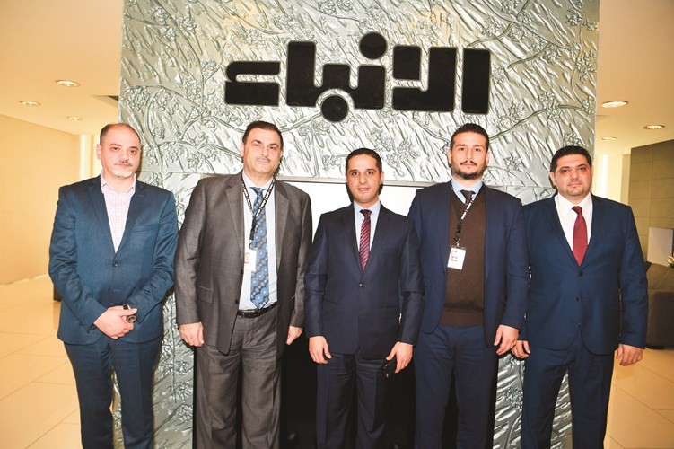 حازم المهنا يهنئ الزملاء فريد سلوم وأحمد فياض ومهند سلطان وهيثم شاتيلا نيابة عن أسرة شيراتون الكويت﻿