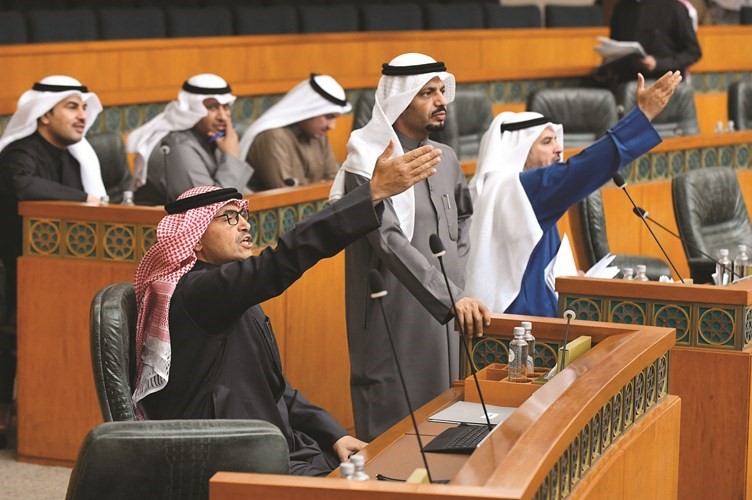 اعتراض على تقرير التشريعية﻿