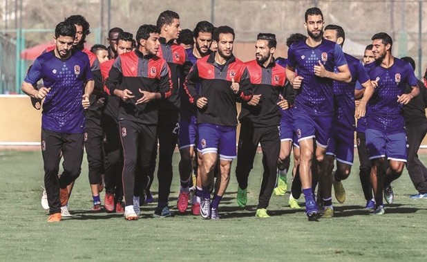 الأهلي والإسماعيلي يقصان الشريط الأفريقي غداً