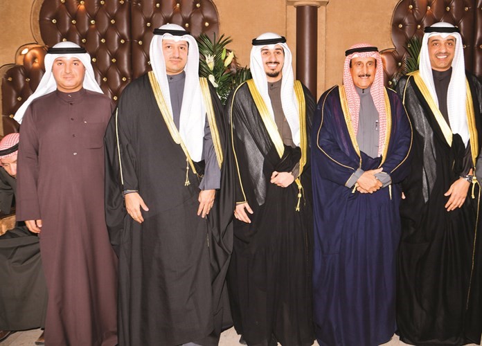الشيخ د.إبراهيم الدعيج مباركا﻿