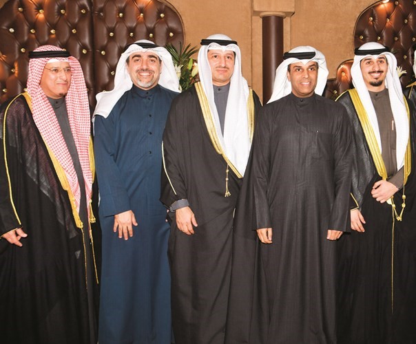 خالد الفاضل يبارك﻿