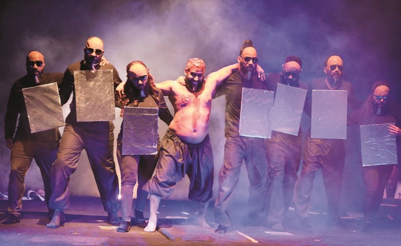 مسرحية «المجنون» من الإمارات